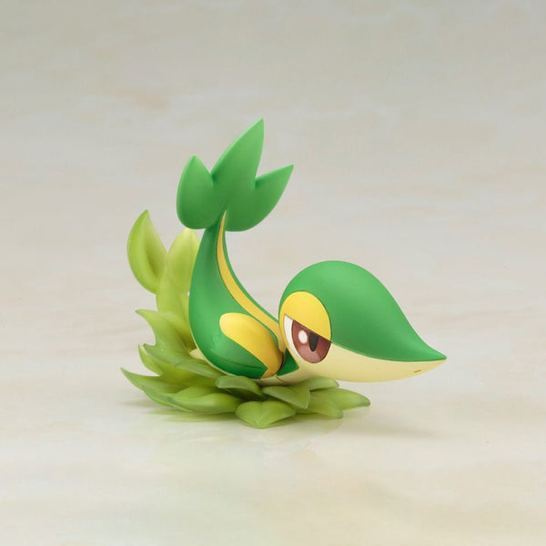 Artfx J Rosa with Snivy